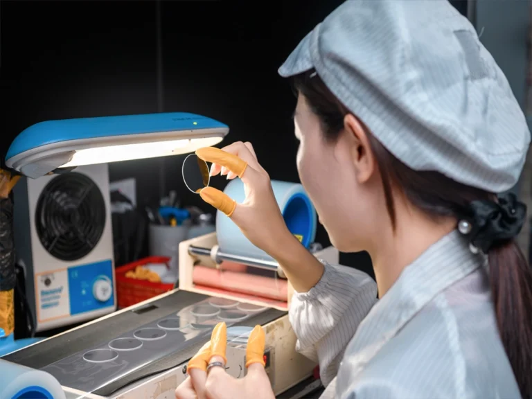 Quality inspection of AG glass ensuring consistent anti-glare performance
